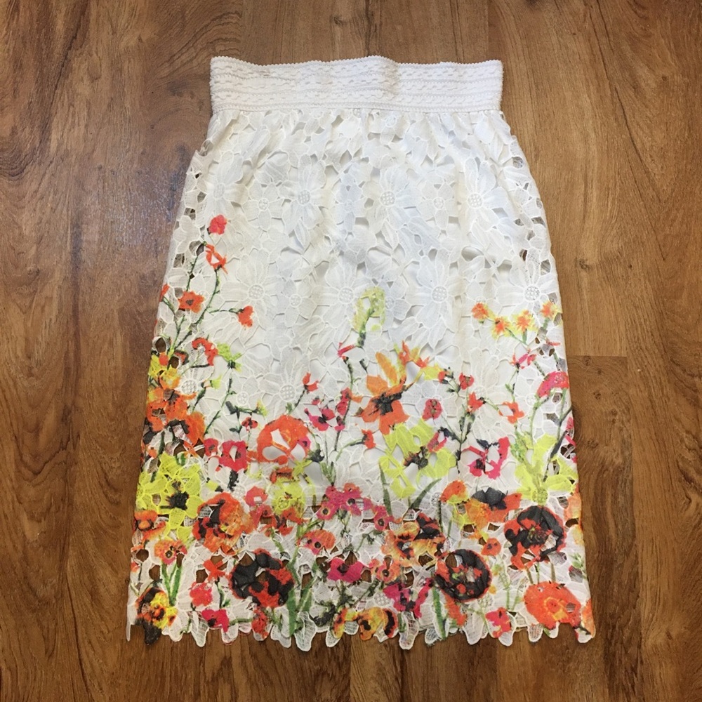 MAIN STRIP Polyester Skirt Size M-L